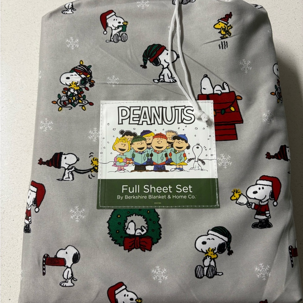 Berkshire Snoopy Christmas Sheet Set